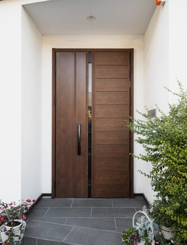 house-entrance-japanese-building